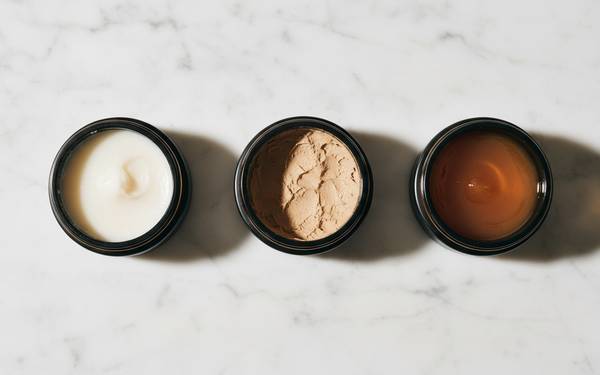 Wax clay en pomade naast elkaar vergeleken