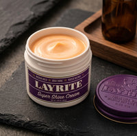 Layrite Supershine Cream - open pot met romige textuur op leisteen