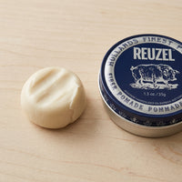 Reuzel Fiber Pomade - närbild på textur