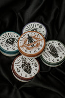 By Elementum Ether Hybrid Matte Clay - Ether-pot tussen Aqua-, Terra- en Ignis-potten op zwart
