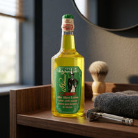 Ed. Pinaud Clubman Original Aftershave 370ml - fles op kast naast scheerkwast en mesje