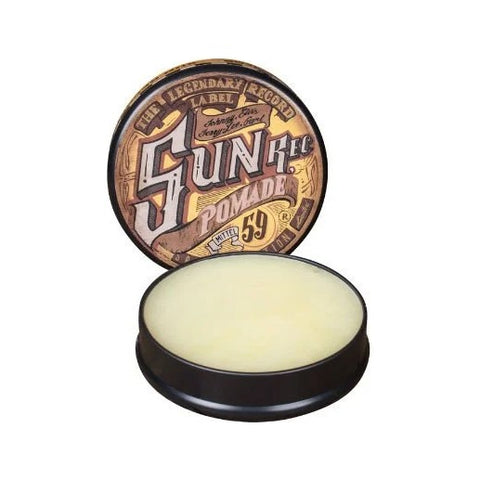 Schmiere Sun Records Oliebasis Pomade - open blik met zichtbare gele pomade-textuur